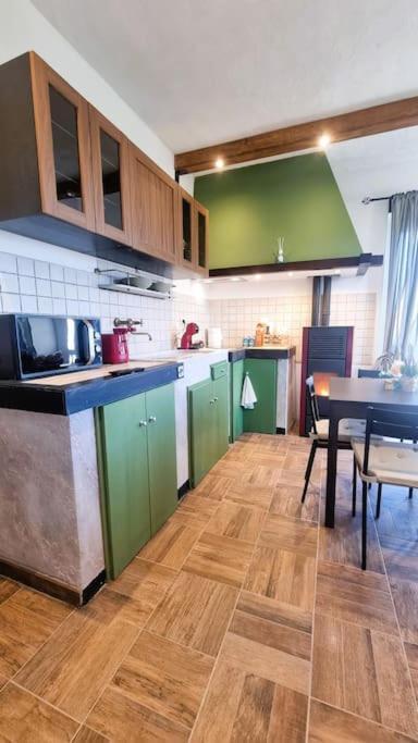 Апартаменты Bee Freeride Biker House Magliolo Экстерьер фото